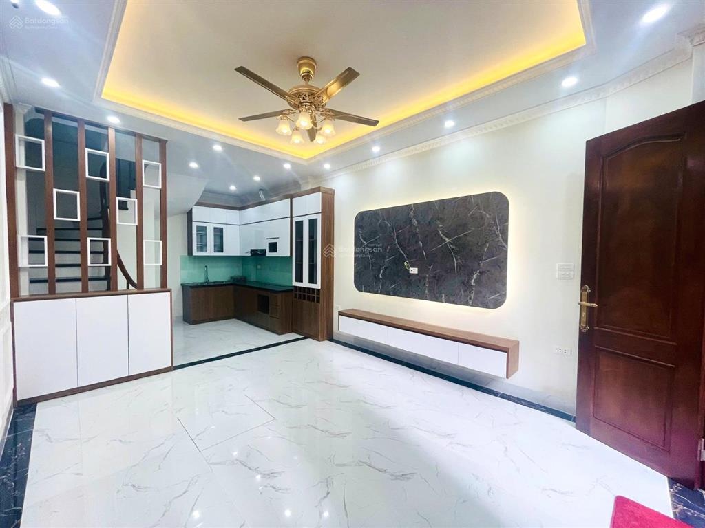 Giá hợp lý! nhà cực đẹp 35m2x5t hai mặt thoáng. cách ôtô 20m, ngõ nông rộng thoáng phố xuân phương.