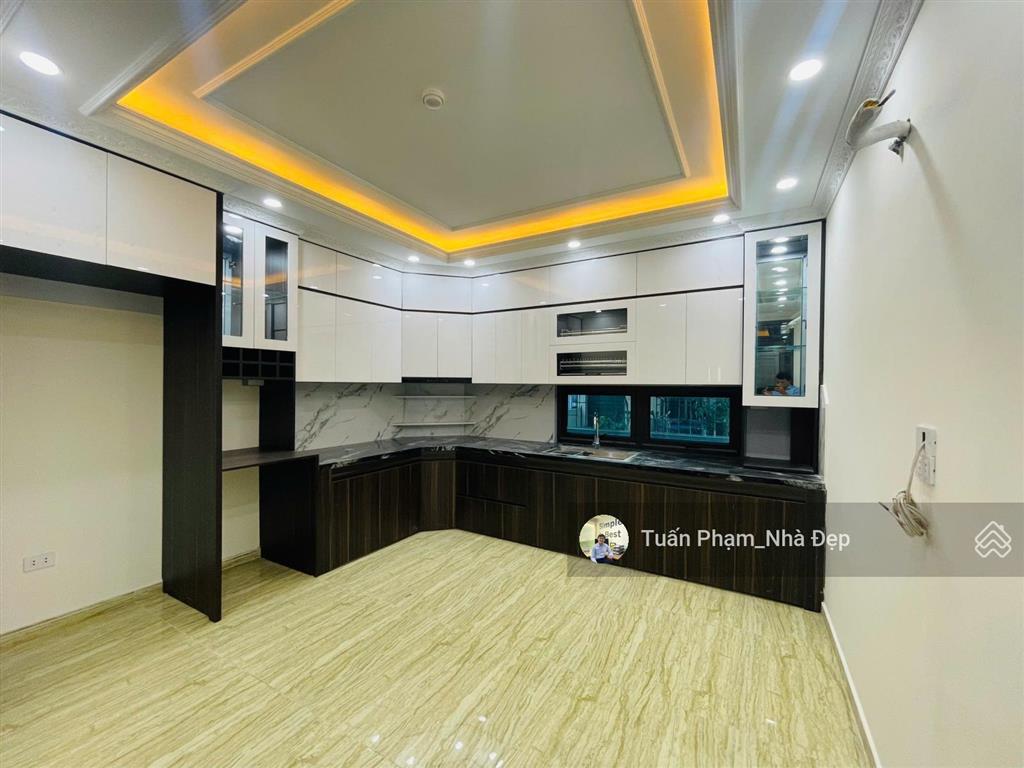 Hiếm! nhà cực đẹp 58m2x8t thang máy. phân lô, ôtô tránh, ngõ thông kinh doanh phố kim mã, liễu giai