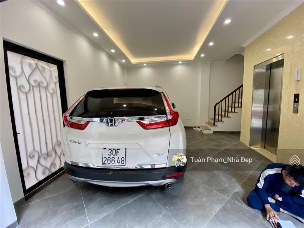Hiếm! nhà cực đẹp 43m2x7t thang máy. ôtô vào nhà, ngõ thông kđt ciputra phố võ chí công, phú thượng
