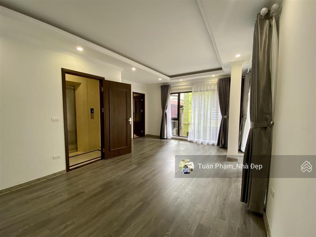 Hiếm! nhà cực đẹp 43m2x7t thang máy. ôtô vào nhà, ngõ thông kđt ciputra phố võ chí công, phú thượng