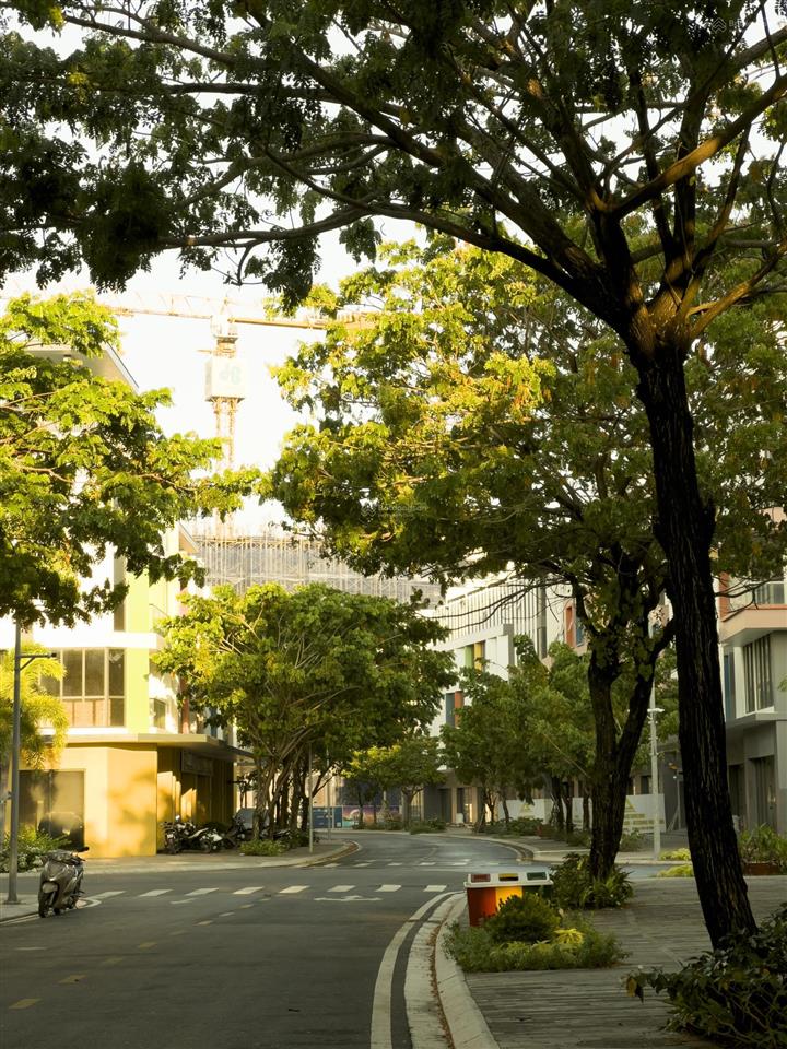 Hàng hiếm căn 4 tầng 117m2 thuộc dãy đẹp nhất dự án bán nhanh chỉ 7,8 tỷ, sổ hồng sẳn bao sang tên.
