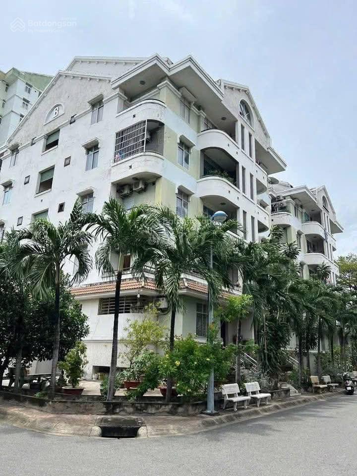 Bán căn hộ nhất lan a&b căn 2pn giá rẻ