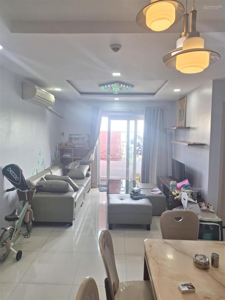 Cho thuê căn hộ full house 2pn giá rẻ bình tân