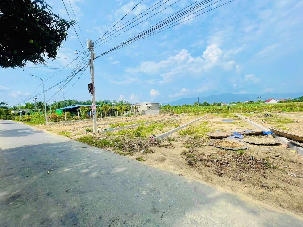 Bán đất Diên Phước giá rẻ mặt tiền đường Tư Văn kết nối Tỉnh Lộ 2 và HL39 - giáp Diên Lạc