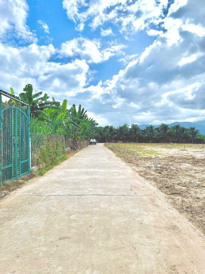 Bán đất Diên Phước giá rẻ mặt đường bê tông thông rộng 6m QH 23m