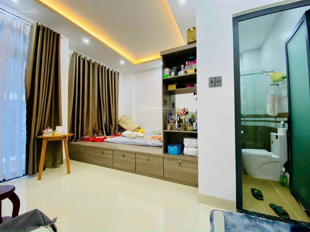 Bán nhà 1 trệt 2 lầu 61m2 đường lê hồng phong, vũng tàu. hẻm 2 oto tránh nhau. giá bán 7tỷ999 (tl)