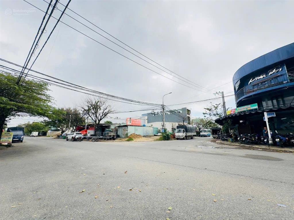 Bán rẻ lô góc 2 mặt tiền 160m2 ngã tư 10m5 bùi tấn diên và đường 7m5 lê sao giá 9 tỷ 300