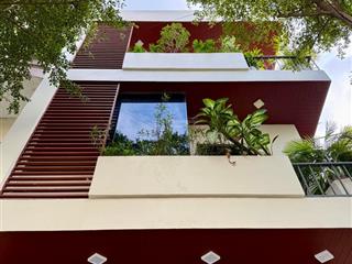 Siêu phẩm nhà 3 mặt tiền hải châu! nhà 3 tầng đường trương chí cương sát 2/9 vị trí đắc địa