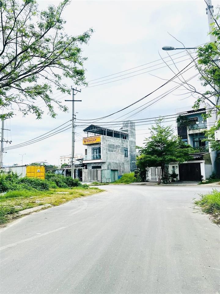 Bán đất biển khu bàu mạc! lô đất mặt tiền bàu mạc 21 7m5 dt 100m² vị trí sạch đẹp liên chiểu