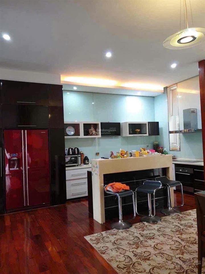 Cho thuê nhà 2 mặt tiền đường lê tấn toán sát biển mỹ khê đà nẵng
