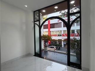 Cho thuê nhà 3 tầng đường hoàng diệu kinh doanh sầm uất 35 triệu/tháng