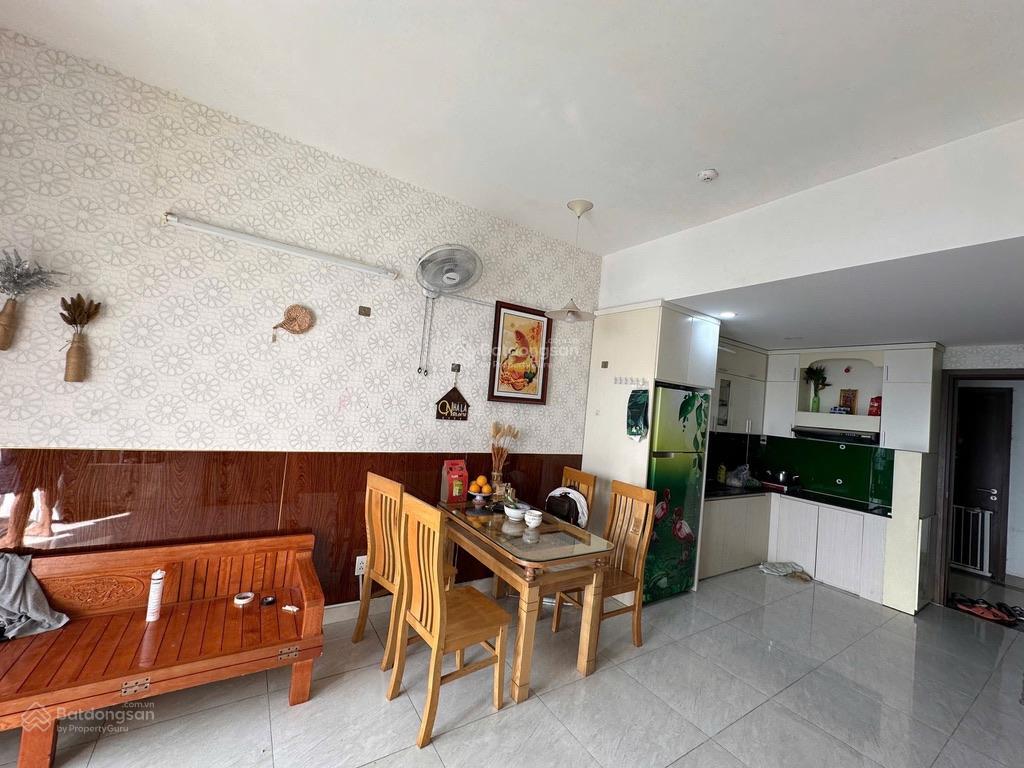 Chính chủ cho thuê thủ thiêm garden 2pn, tầng 17, có ban công full nội thất, 8tr.  0931 166 ***