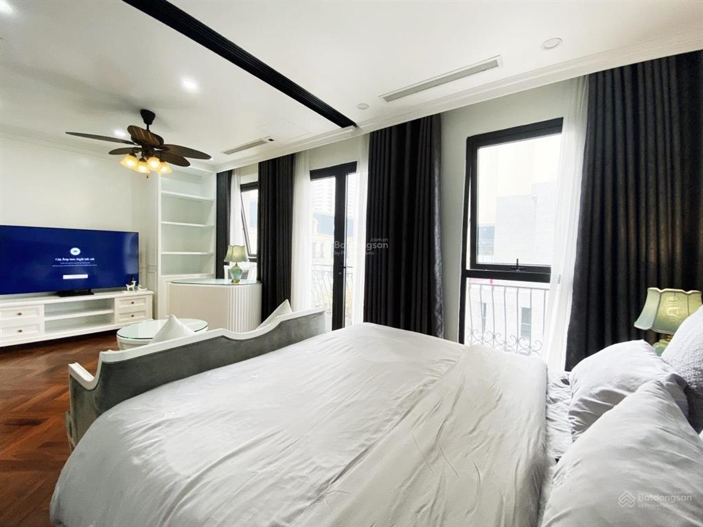 Cho thuê căn studio terra an hưng 50m2 1 ngủ 1vs full nội thất giá 9tr vào được ngay