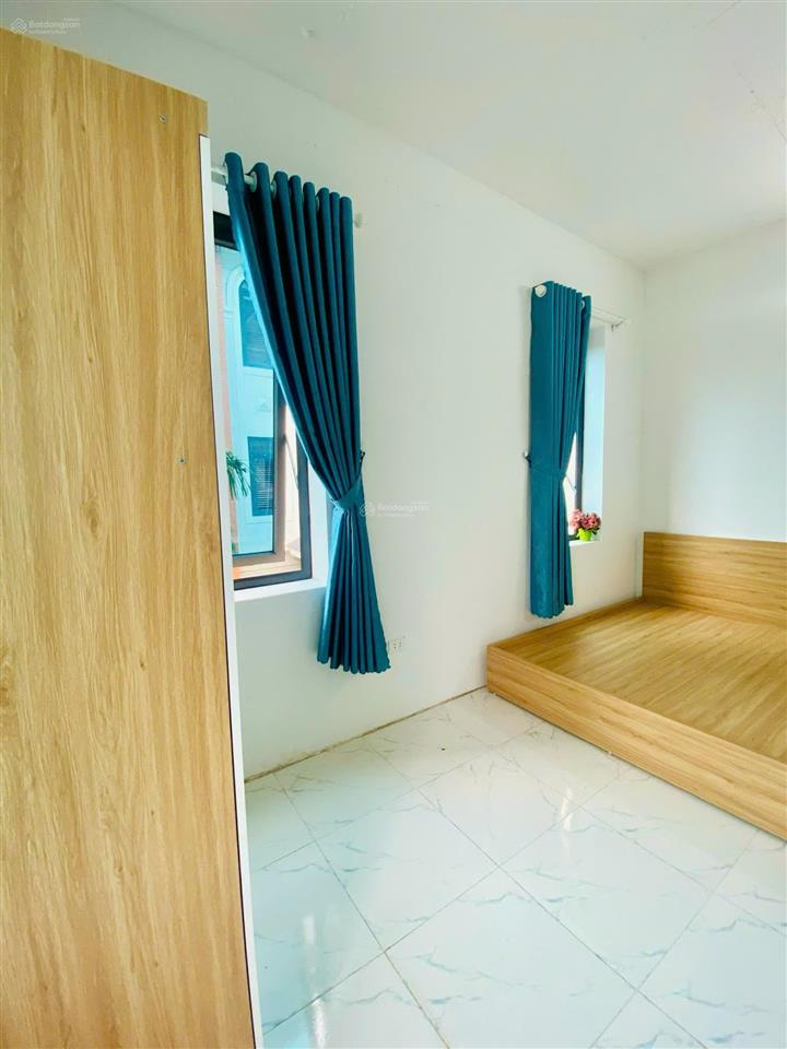 Cho thuê phòng trọ khoảng 30m2 giá từ 4tr/tháng tại gleximco lê trọng tấn, có ban công, đủ đồ