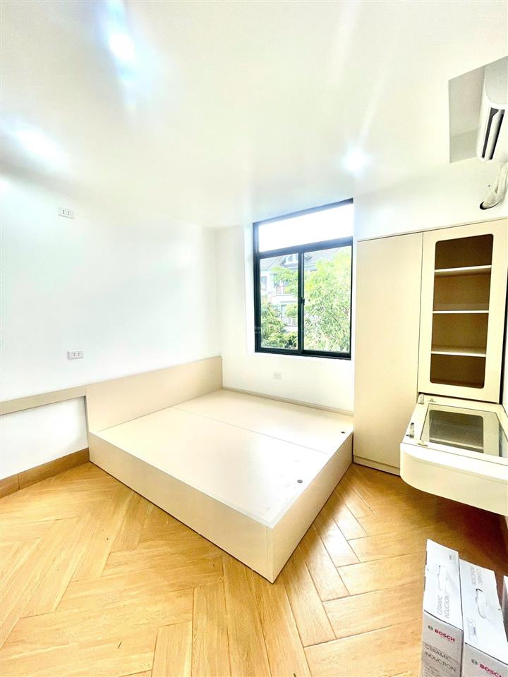 Cho thuê phòng trọ khoảng 30m2 giá từ 3tr/tháng tại gleximco lê trọng tấn, có ban công, đủ đồ