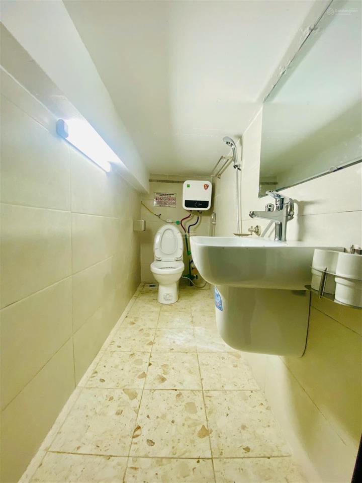Cho thuê phòng trọ khoảng 30m2 giá từ 3tr/tháng tại gleximco lê trọng tấn, có ban công, đủ đồ