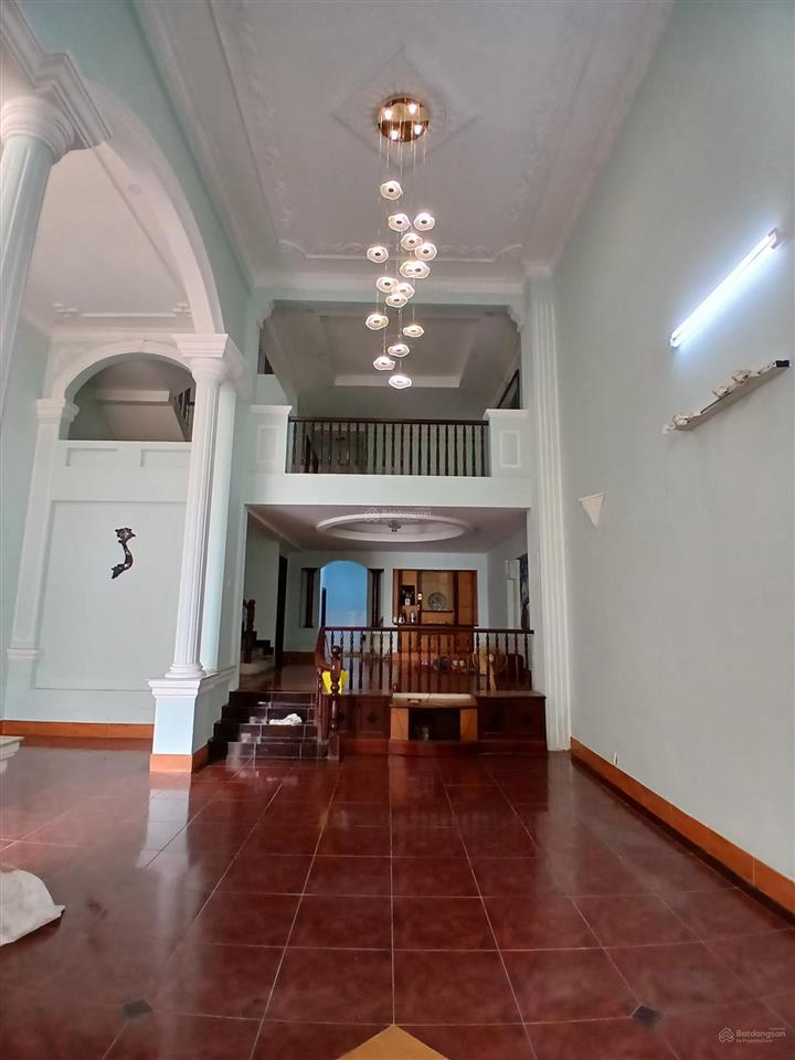 Chính chủ cho thuê nhà 4/7 cộng hòa 220m2