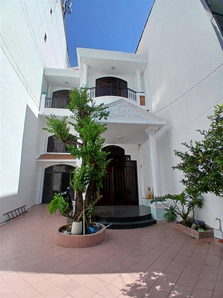 Chính chủ cho thuê nhà 4/7 cộng hòa 220m2