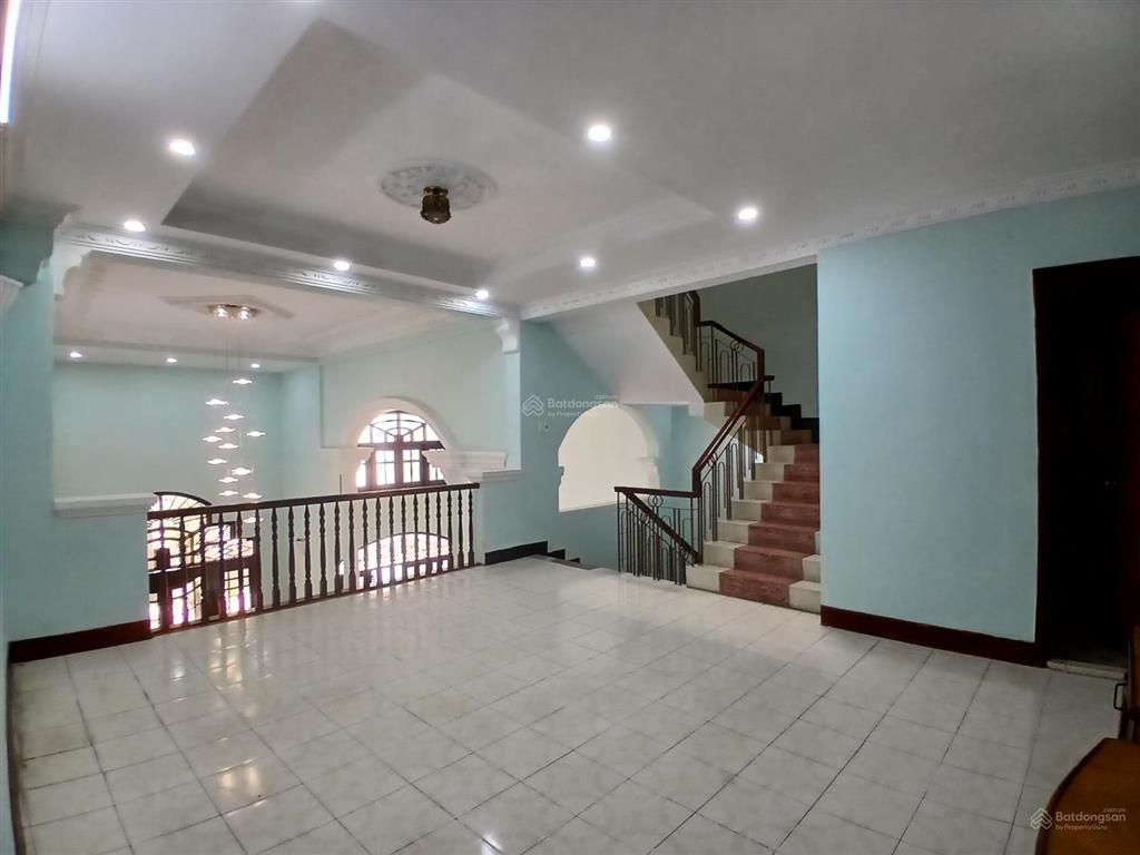 Chính chủ cho thuê nhà 4/7 cộng hòa 220m2