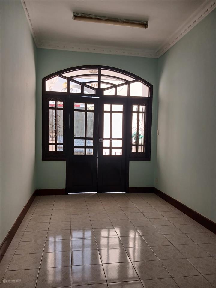 Chính chủ cho thuê nhà 4/7 cộng hòa 220m2