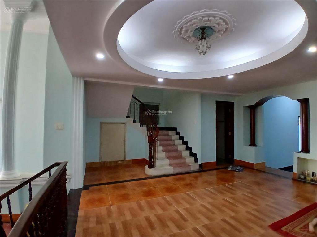 Chính chủ cho thuê nhà 4/7 cộng hòa 220m2
