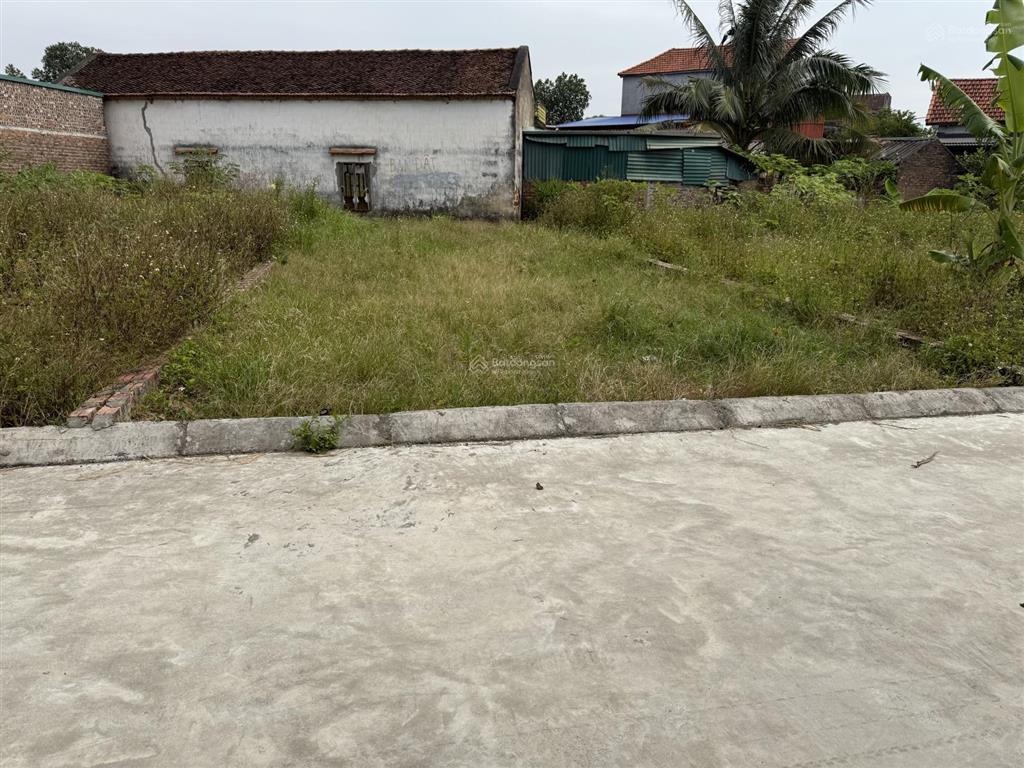 Chính chủ bán mảnh đất hơn 2 tỷ ở sóc sơn ngõ nông, ô tô, thông khu dân cư sầm uất gần trường, chợ