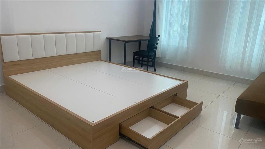Căn hộ 2p.ngủ + 1p. bếp  khách chính chủ nguyễn hữ cảnh b.thạnh q1