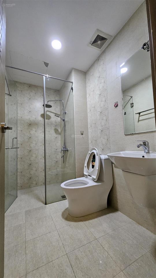 Chính chủ cho thuê căn hộ chung cư riva park 2 phòng ngủ 80m² view 2 mặt sông lầu 18 cao nhất
