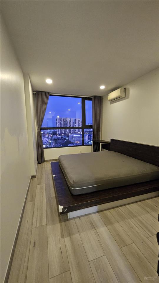 Chính chủ cho thuê căn hộ chung cư riva park 2 phòng ngủ 80m² view 2 mặt sông lầu 18 cao nhất