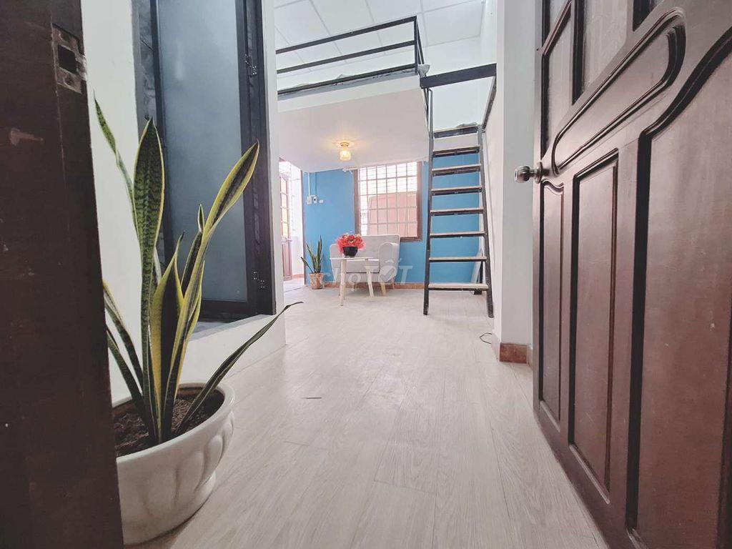 cho thuê phòng gác Duplex 35m2 6.0tr full nội thất thất CMT8 Tân Bình 