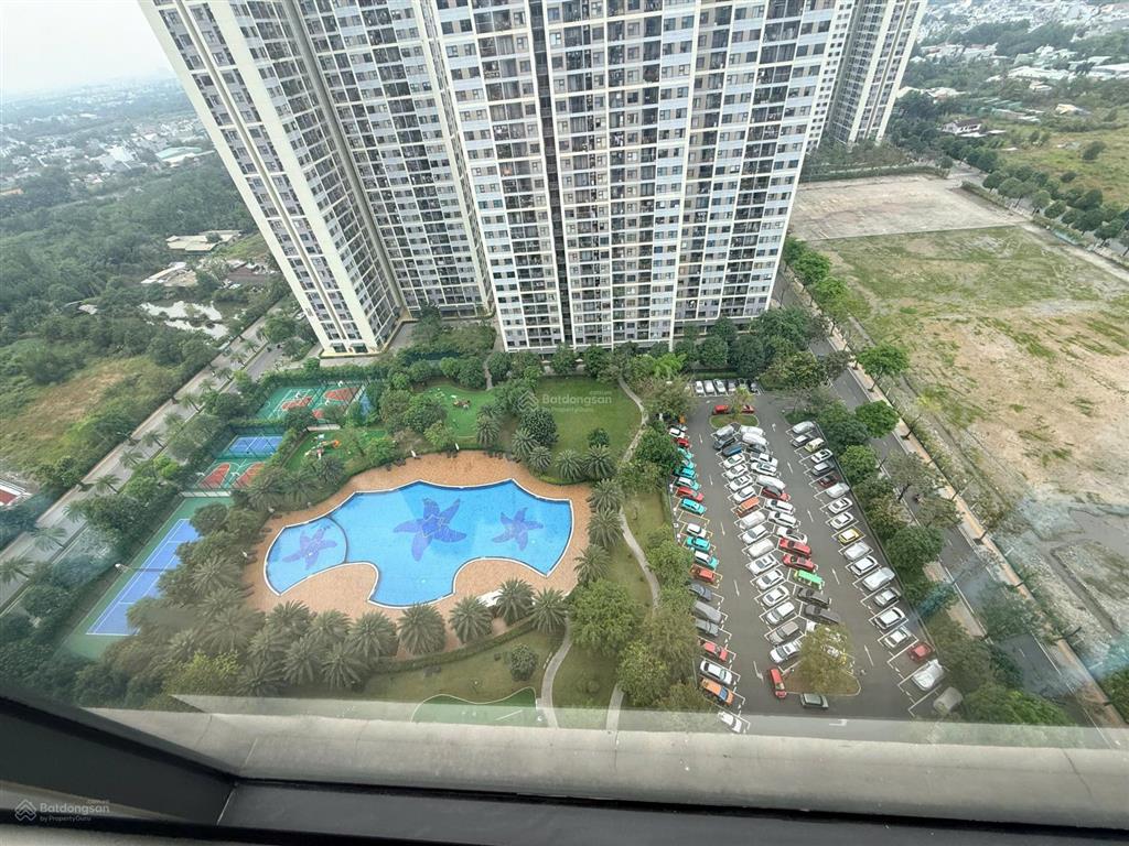 Giá chạm đáy ! studio 1ty7 vinhomes grand park siêu rẻ