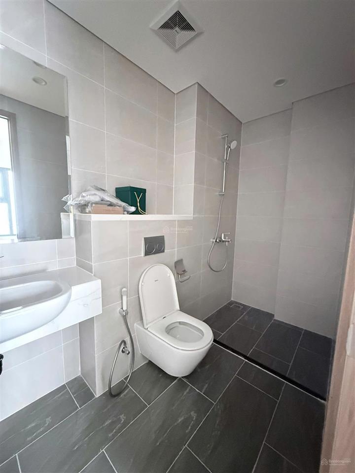 Bán căn góc 2pn + glory heights bán lỗ 4,3 tỷ vinhomes grand park