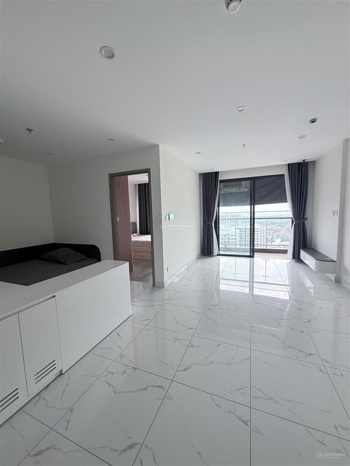 1pn + solari bán 2tỷ650 gấp vinhomes grand park