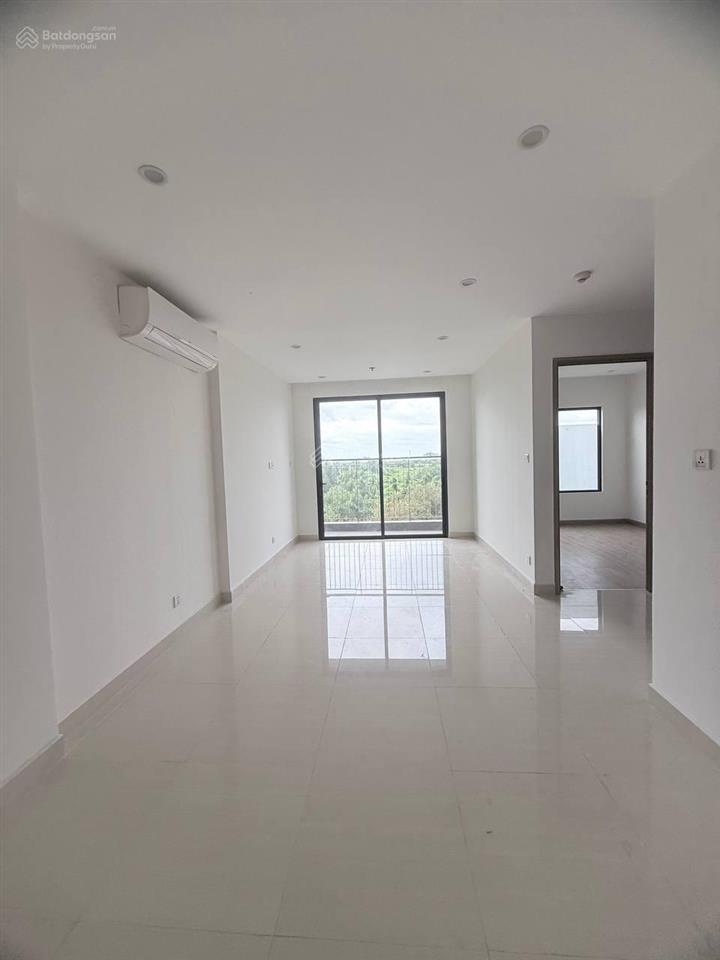 Rẻ đẹp 2pn chỉ 2 tỷ 580 vinhomes grand park có sẵn sổ