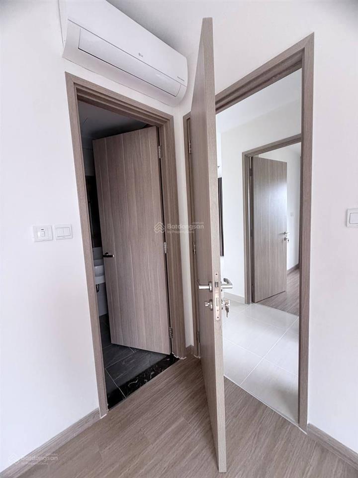 Siêu phẩm căn góc 2pn + 69m2 chỉ 2tỷ 9 vinhomes grand park giá rẻ đẹp có sổ