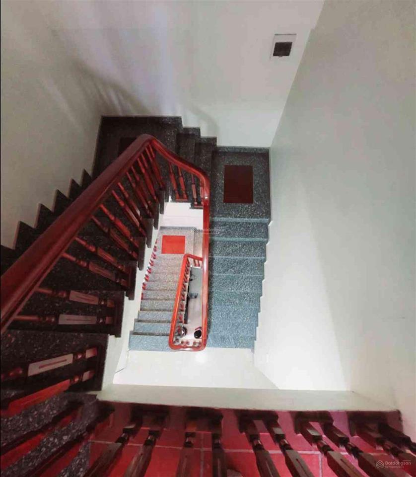 Cần bán gấp nhà biên giang  hà đông diện tích 86m2  3 tầng  chỉ 5.16 tỷ. trước nhà ô tô tránh