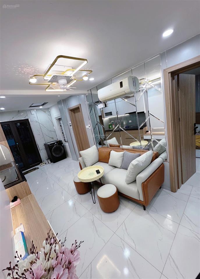 Chính chủ cần chuyển nhượng căn hộ tập thể tầng 1 phương mai đống đa 2 ngủ cộng 1 chỉ 3,3 tỷ