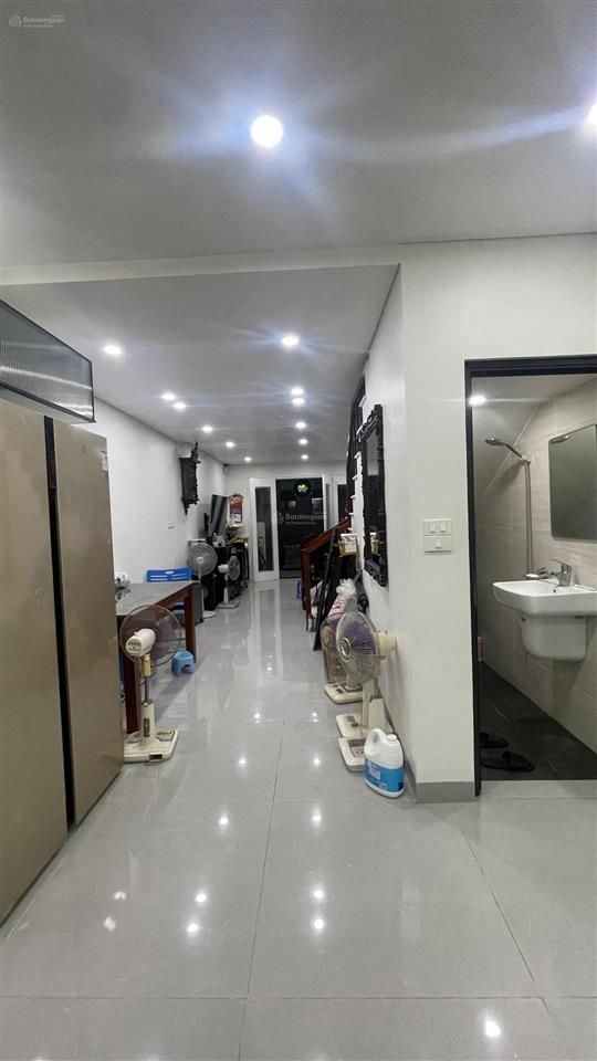 Chính chủ cần bán gấp căn chung cư 120 m2 đẹp long lanh chỉ với 7,2 tỷ
