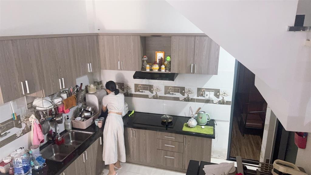 70m2 2 tầng nhà đẹp trung tâm hải châu, sát thăng long giá rẻ