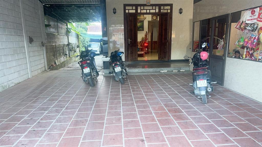 990m ngang 13,5m mặt tiền đường 10,5m kẹp kiệt trung tâm tp huế giá đầu tư.