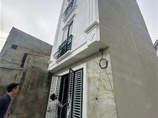 Hothotnhà 35m2 4tầngxây đơn lậphơn 4tỷ  đảm bảo căn này bán nhanh, khách hàng nên qua xem sớm