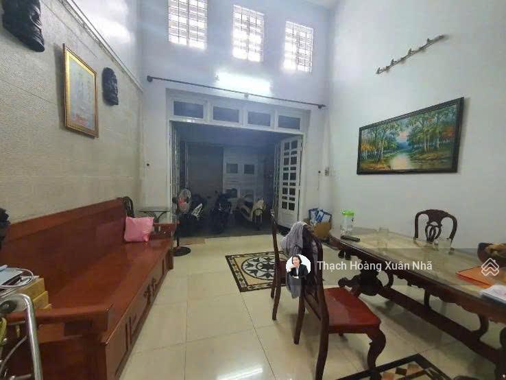 Khu sang hiếm nhà bán, mt trương quốc dung  hoàng diệu, pn  dt 4 x 16,4m, 5 tầng, chỉ 20,5 tỷ