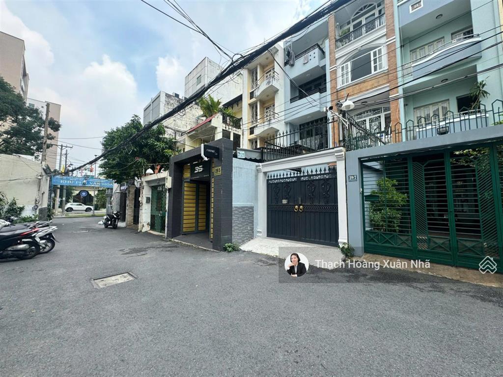 Vài bước ra đường nguyễn bỉnh khiêm  nguyễn thị minh khai, q1  4 x 17m gp 5 tầng, chỉ 18,7 tỷ