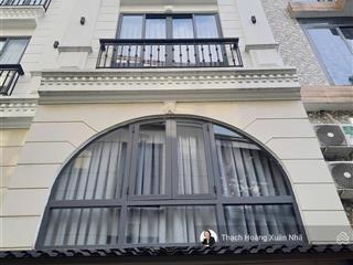 Nhà mới đẹp ở ngay  hẻm xe hơi lê quang định, p5, bt  4,3m x 11m  5 tầng  6pn  giá 10,7 tỷ