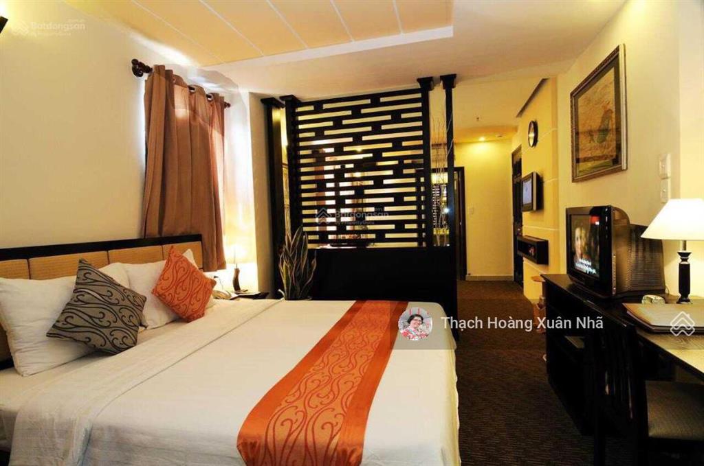 Căn duy nhất  ngang đẹp + góc 3 mặt tiền hồ biểu chánh, p11, pn  4 tầng  dt 5 x 16m  chỉ 21 tỷ