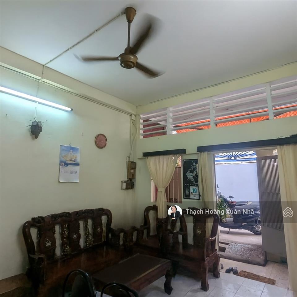 Vị trí đẹp  hxh sát mt ẩm thực khu phan xích long  van kiếp, bt  4 x 16m txd 5 tầng chỉ 9,39 tỷ