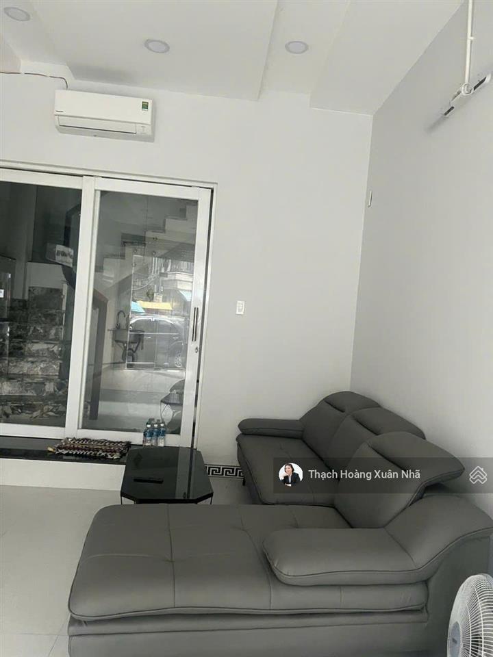 Vị trí đẹp, mặt tiền dễ kinh doanh, ngay khu trung tâm q3  dt 4,6 x 14m  5 tầng  chỉ 21,5 tỷ tl