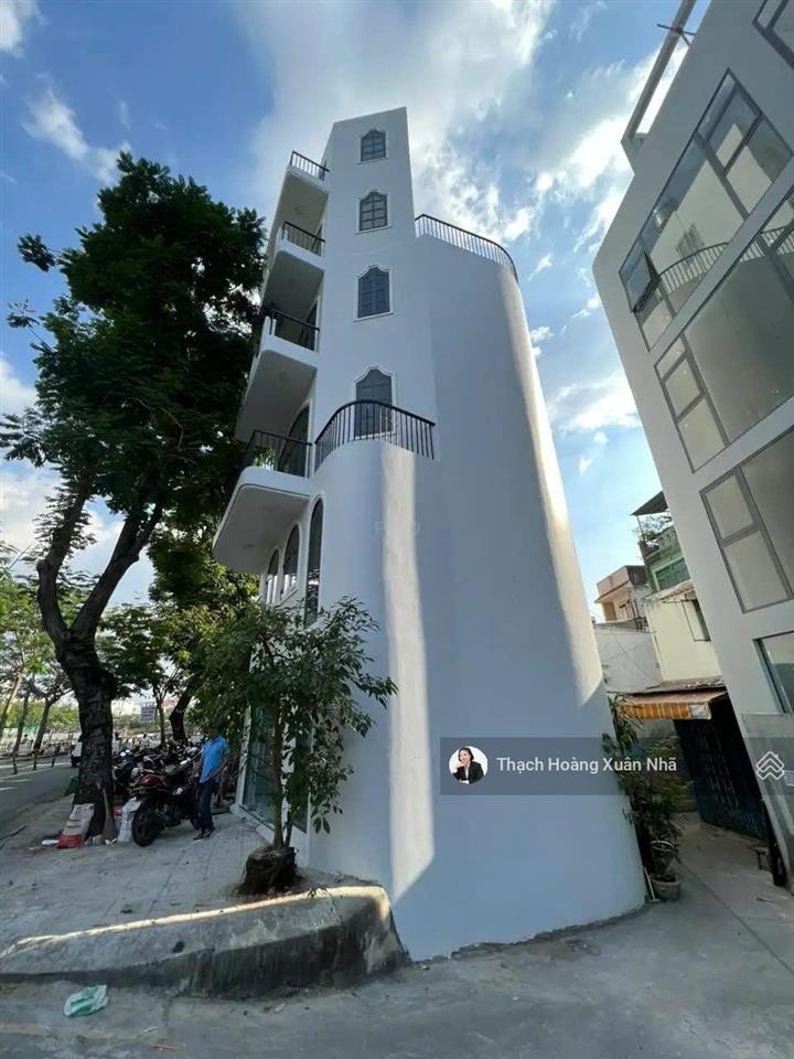 Cực hiếm  nhà sẵn 6 tầng + ngang 6m  có 3 mặt tiền thoáng đ.hoàng sa, tân định, q1, chỉ 13,5 tỷ