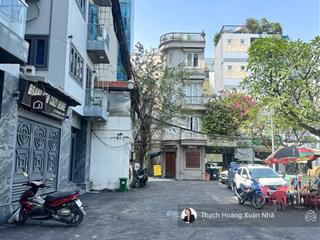 Ngang đẹp 5,7 m + 8 phòng chdv 50tr/tháng nguyễn thị minh khai, q1  5,7m x 14m  5 tầng, chỉ 20 tỷ