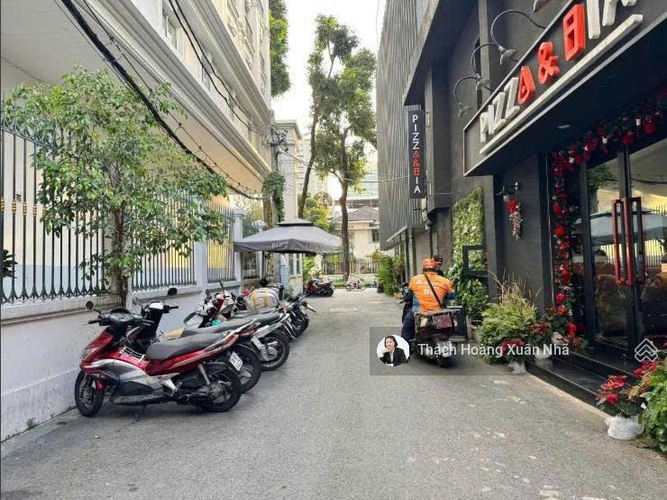 Khu du lịch hiếm nhà bán đường phạm ngọc thạch, p6, q3  dt 4 x 20m  3 tầng  chỉ 22 tỷ tl